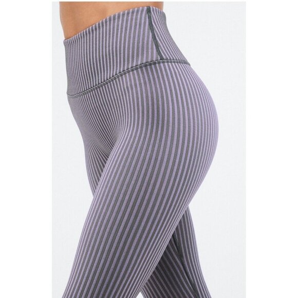 Fabletics High-Waisted Seamless Rib Leggings Iron Gray Lazy Iris Purple Sz S NEW - Picture 2 of 13
